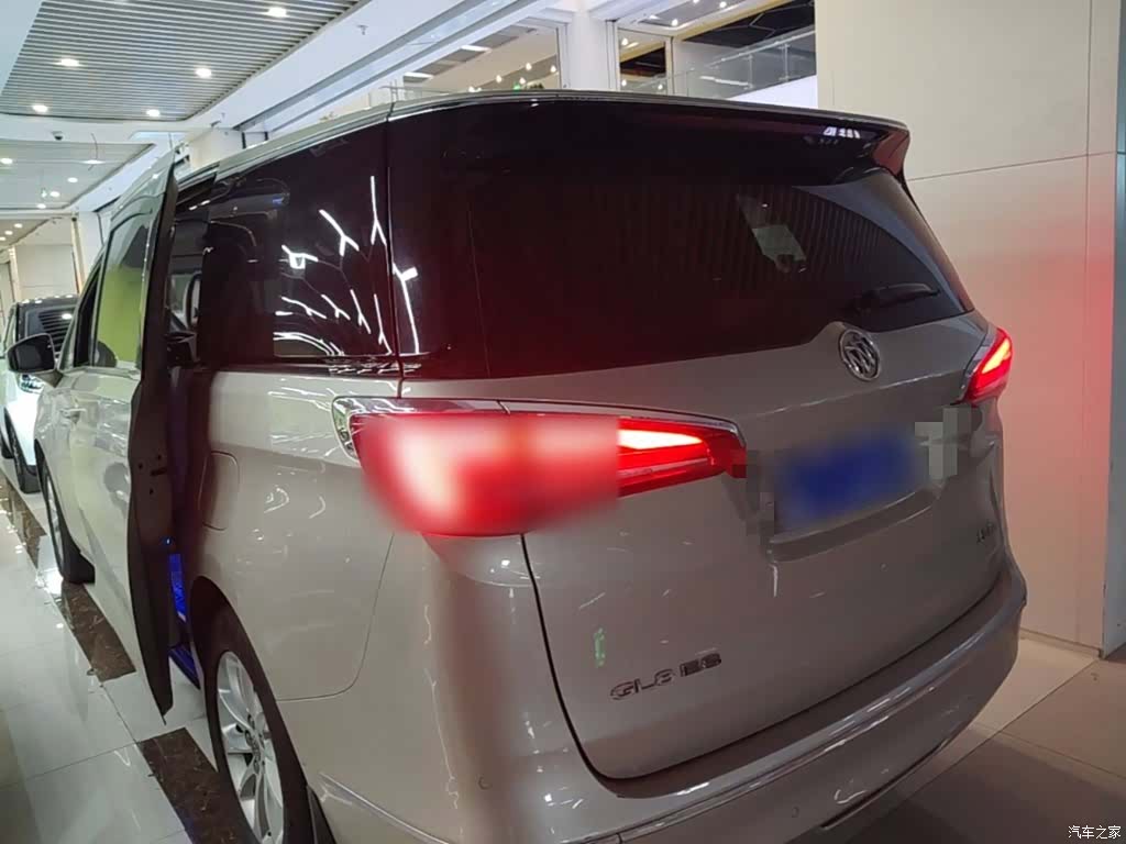 Buick GL8, 2020 все фото