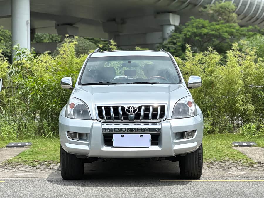 Toyota Prado 2006, фото 2