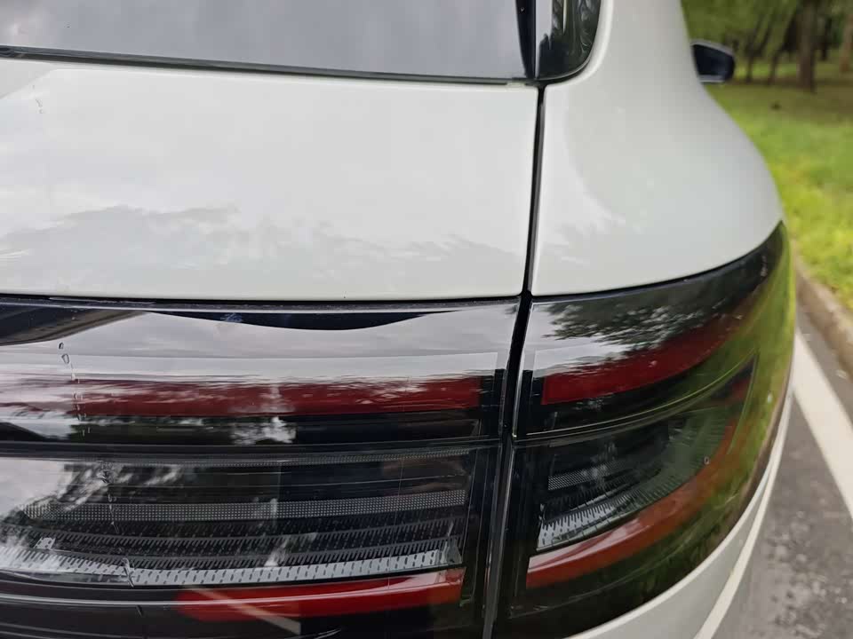 Geely Galaxy Galaxy Starship 7 EM-i