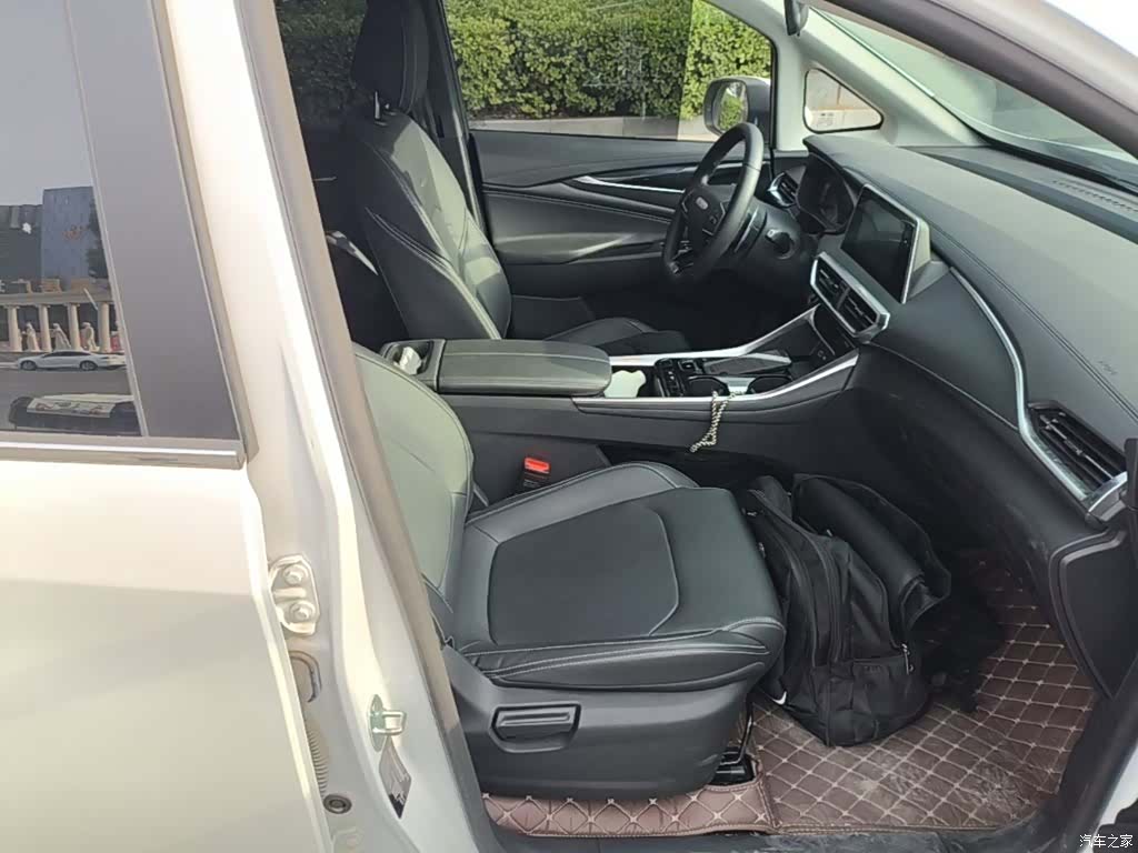 Maxus G50, 2023 25
