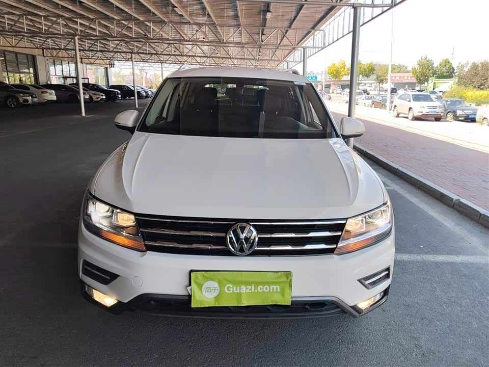 Volkswagen Tiguan L