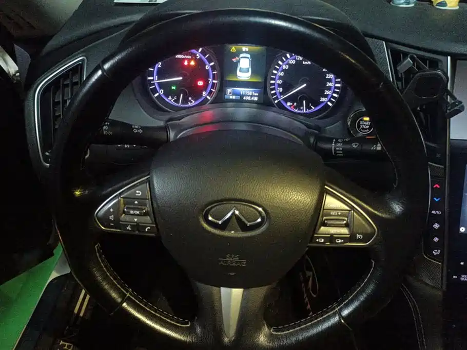 Infiniti Q50L