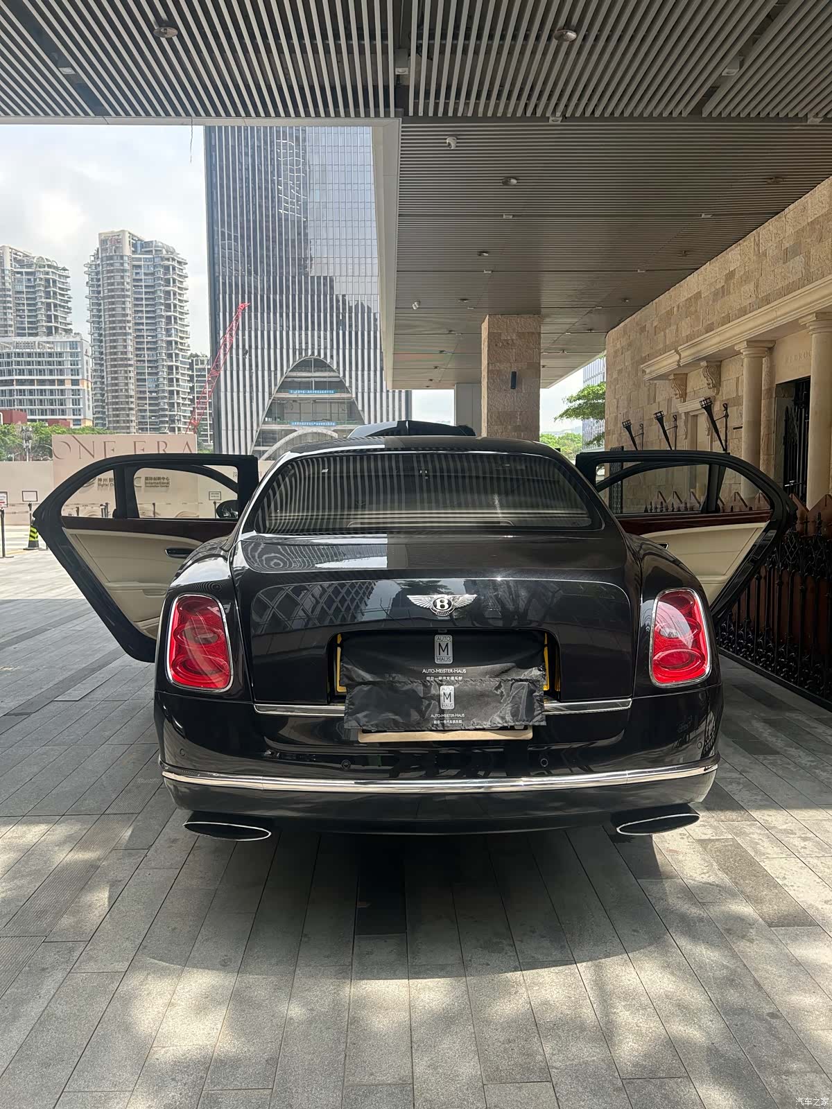 Bentley Mulsanne, 2012 14