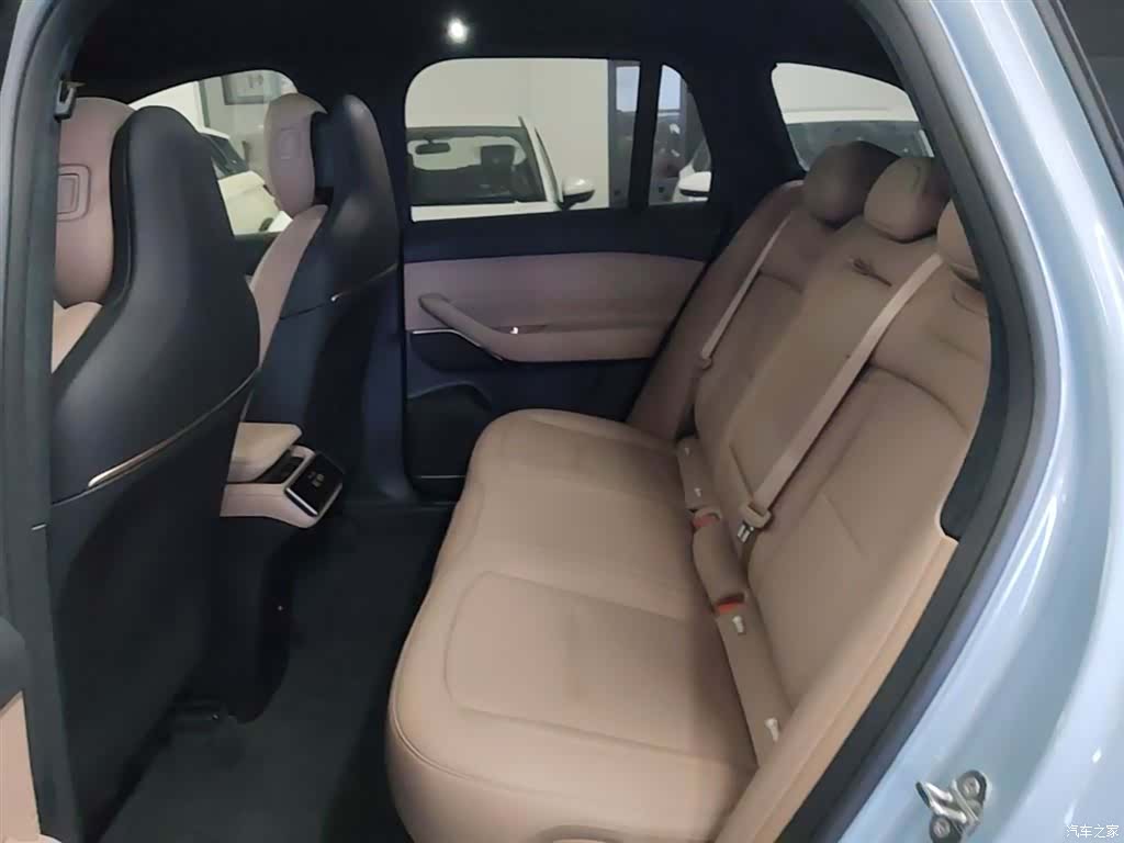 NIO ES6, 2025 17