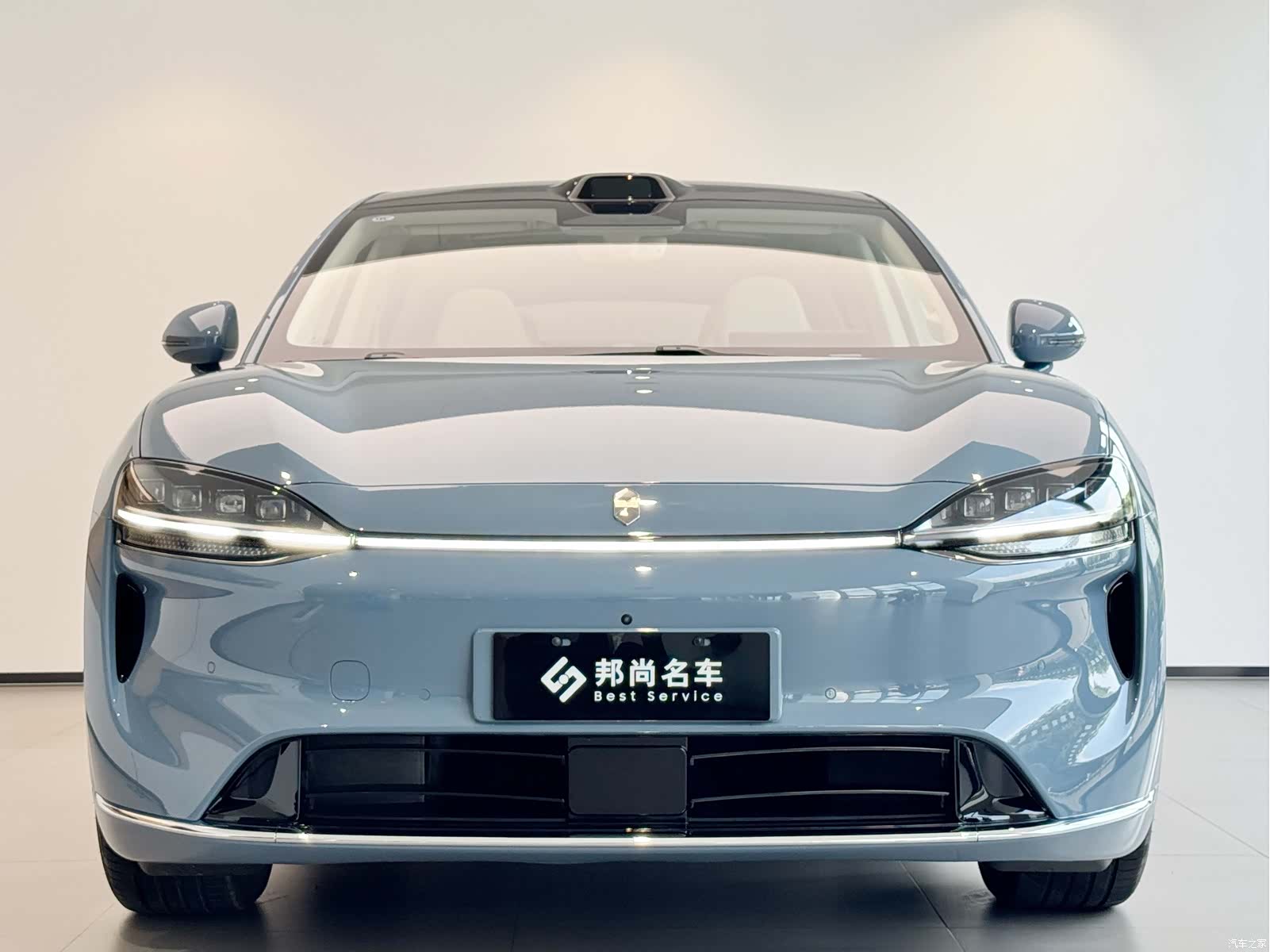 Luxeed R7, 2025 все фото