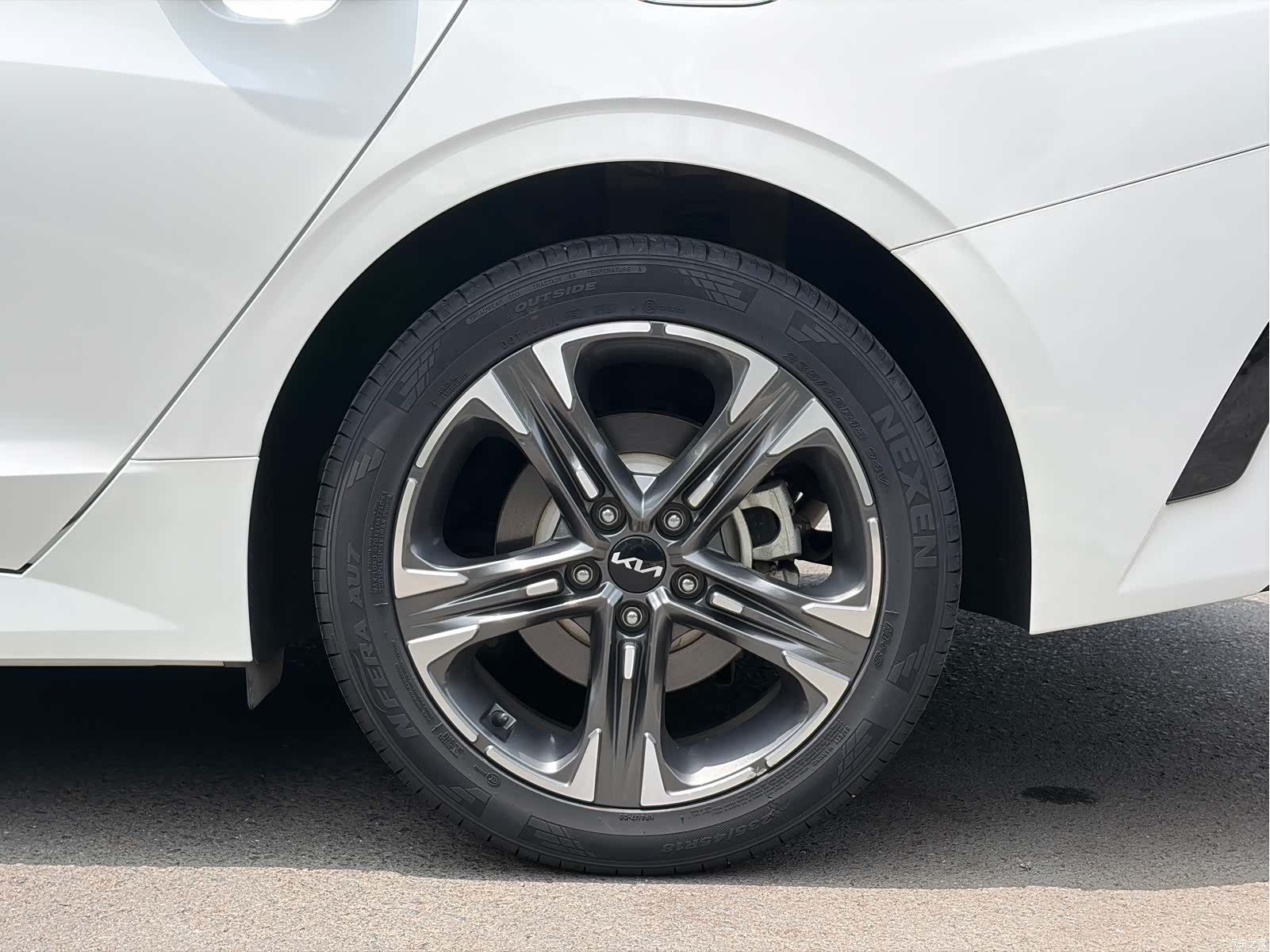 Kia K5, 2022 15