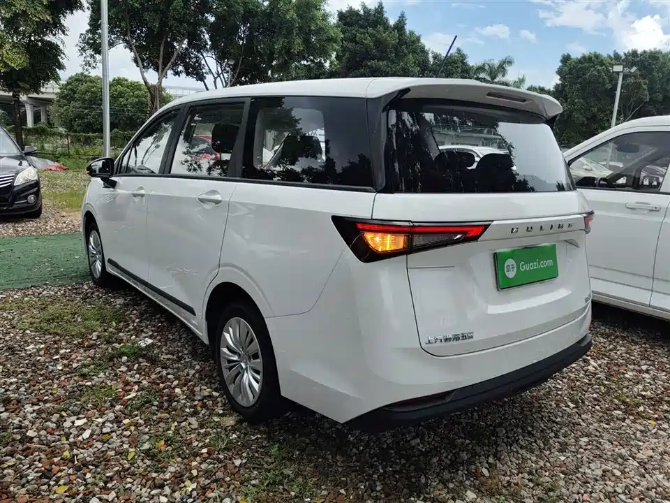 Wuling Wuling Jiachen