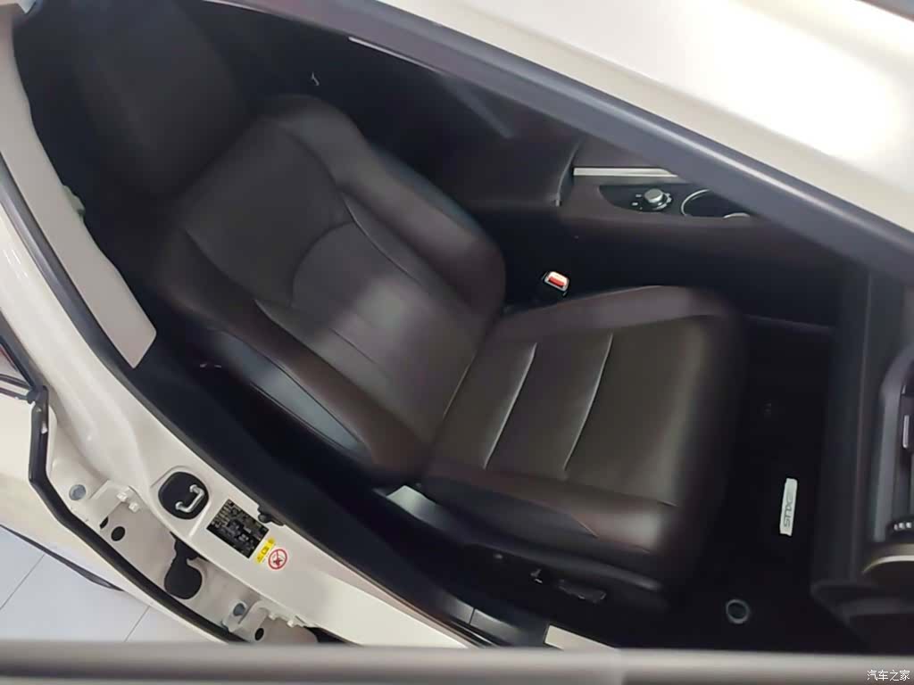 Lexus RX, 2016 25