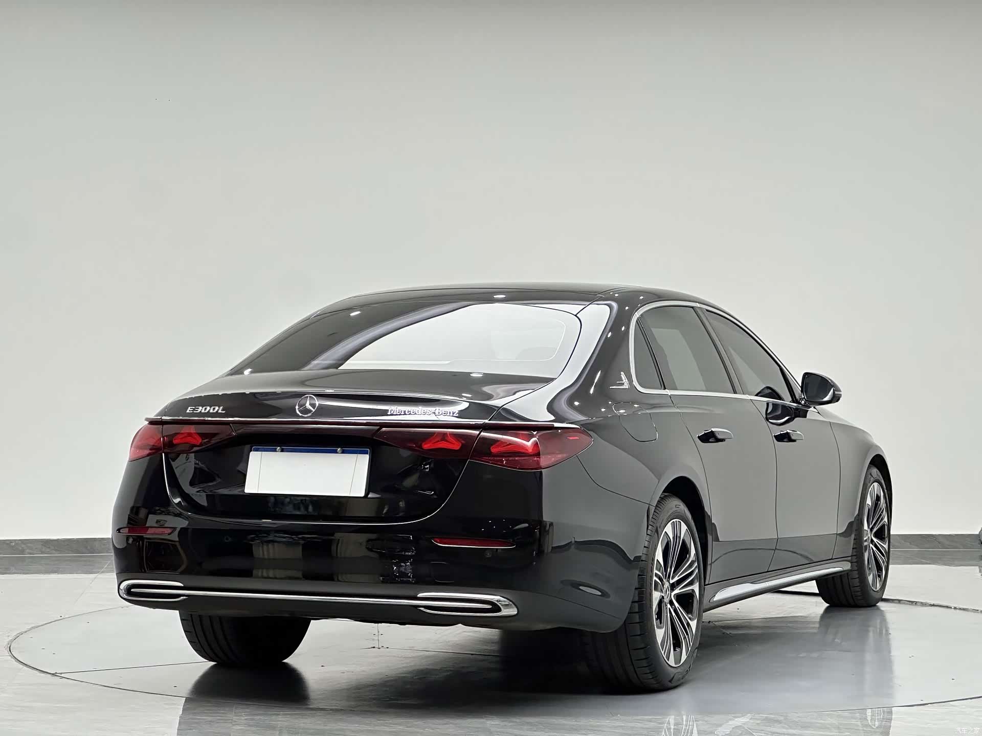 Mercedes-Benz E-Class, 2025 7