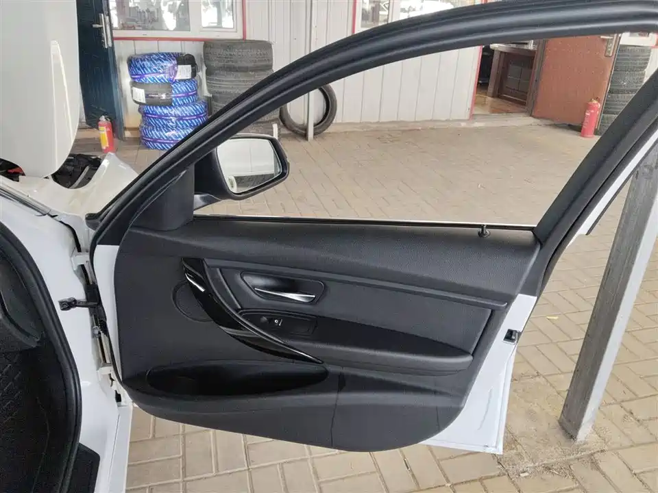 BMW 3 series BMW 3 series