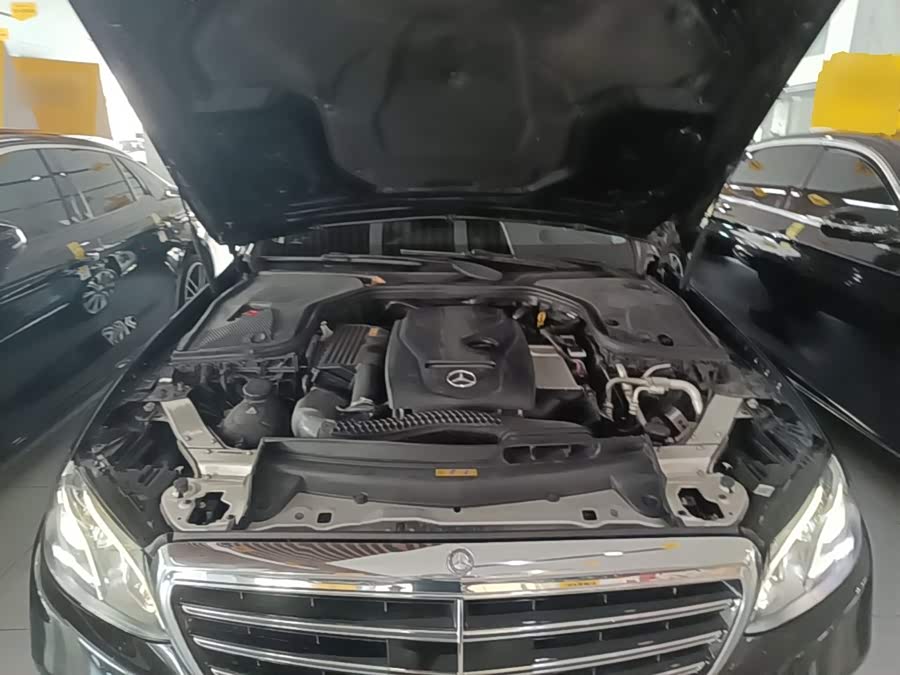 Mercedes-Benz E-Class 2016, фото 20