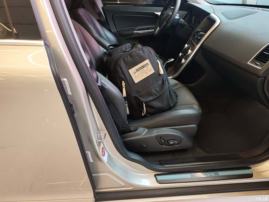 Volvo XC60, 2017 25