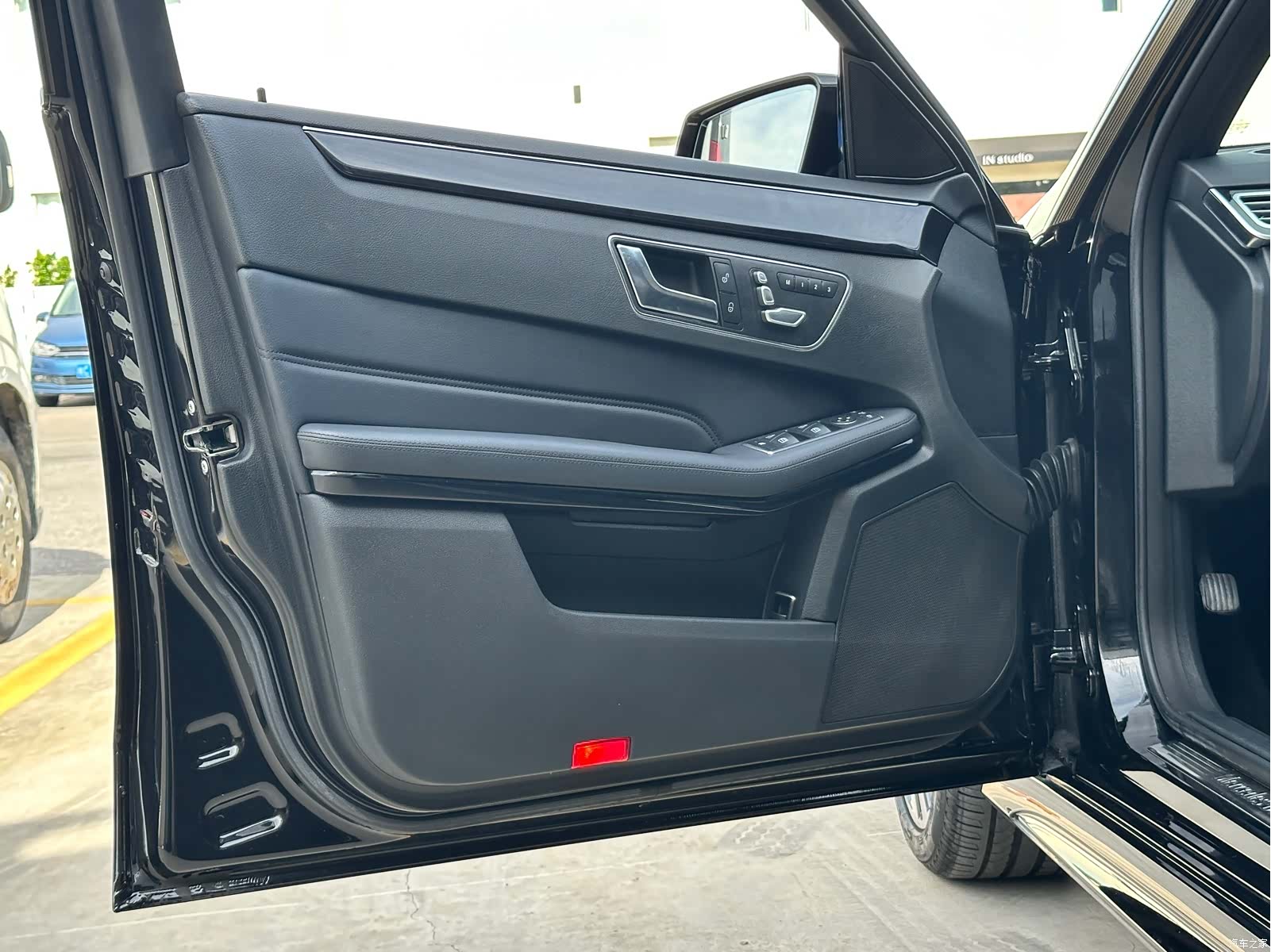 Mercedes-Benz E-Class, 2017 22