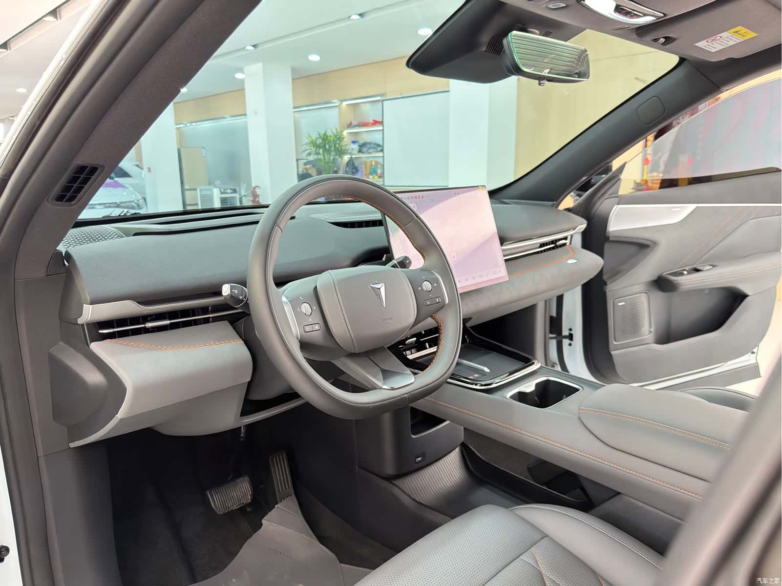 Deepal S05, 2025 4