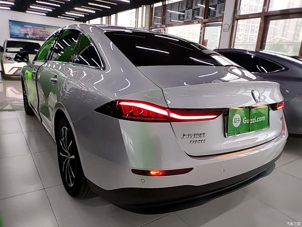 Roewe D7, 2025 все фото
