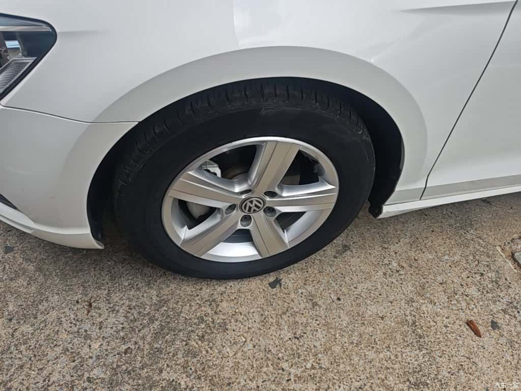 Volkswagen Lamando, 2017 23
