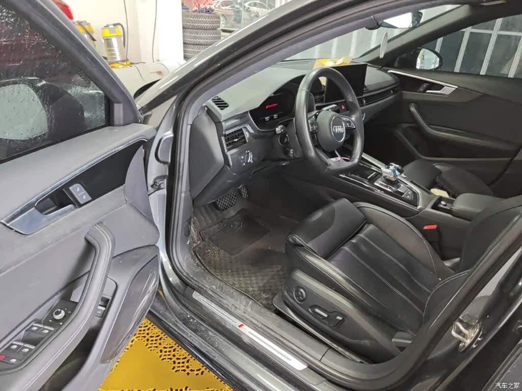 Audi A4L, 2023 16