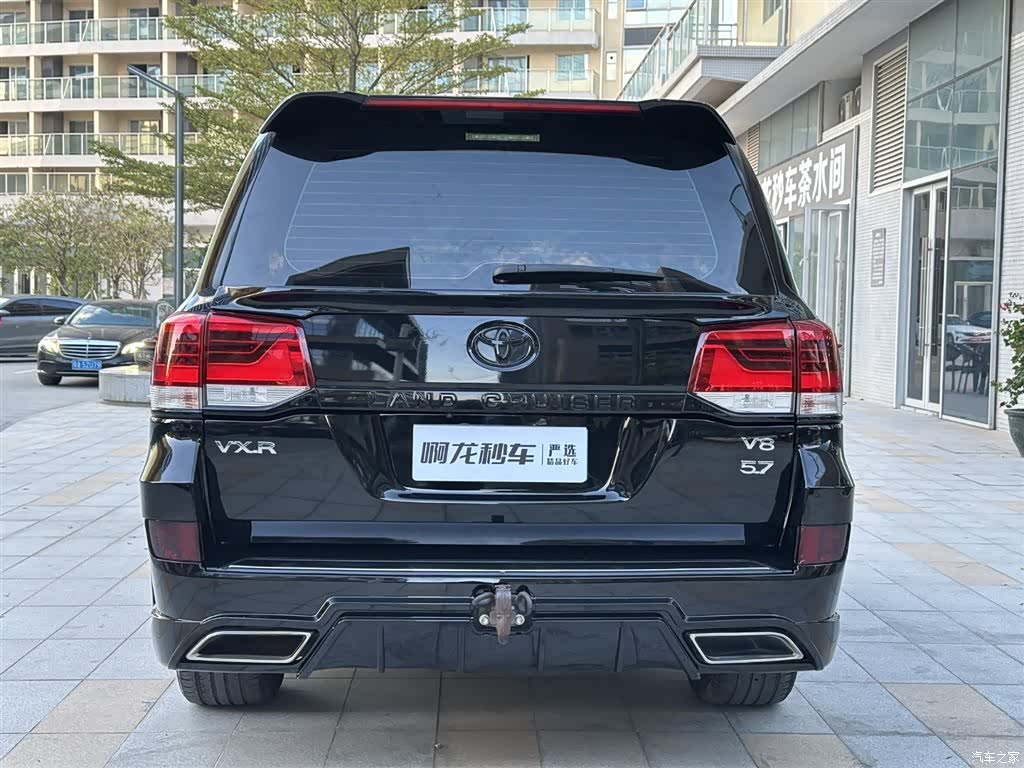 Toyota Land Cruiser, 2020 все фото
