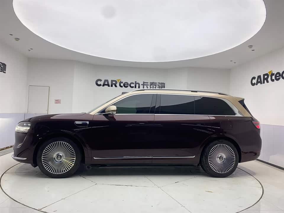 AITO Ask the world M9