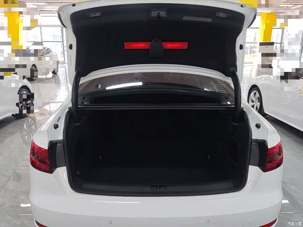 Audi A4L, 2017 19