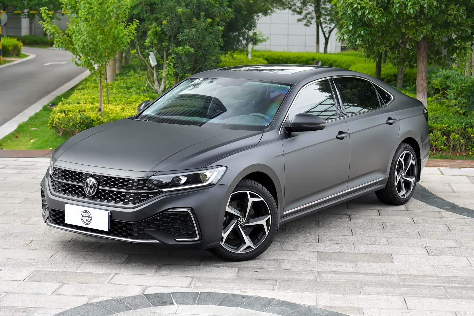 Volkswagen Passat, 2024 2