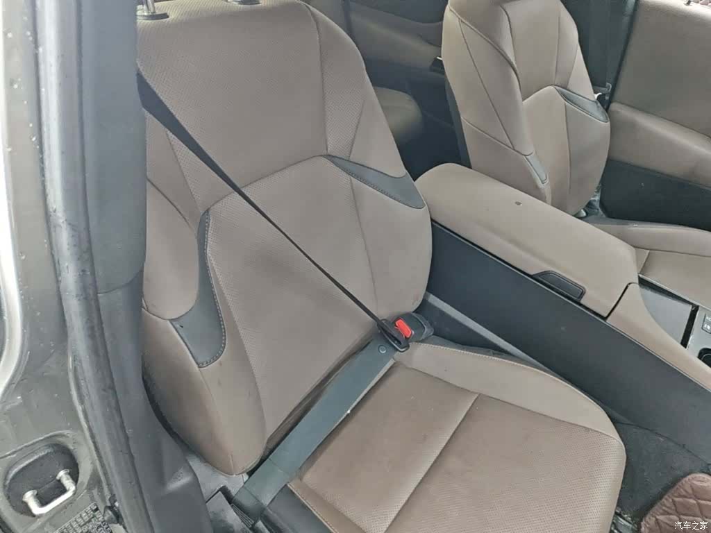 Lexus ES, 2024 25