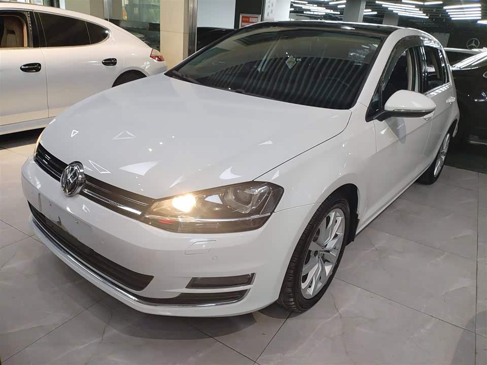 Volkswagen golf