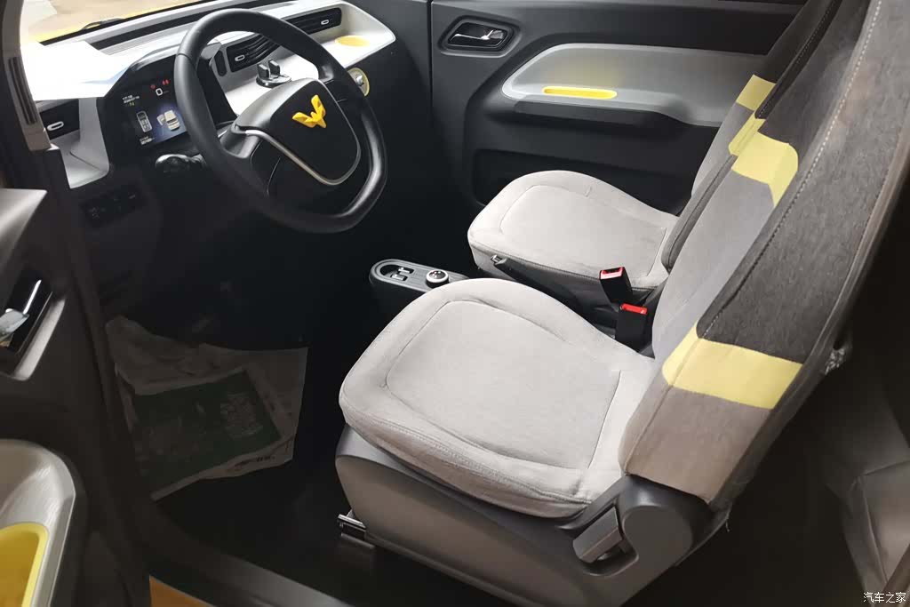 Wuling MINIEV, 2021 9
