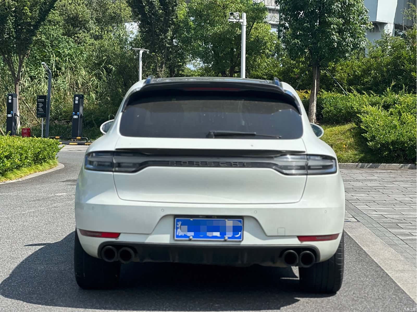 Porsche Macan, 2020 все фото