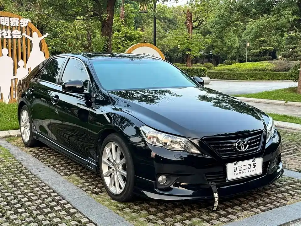 Toyota Reiz Toyota Reiz