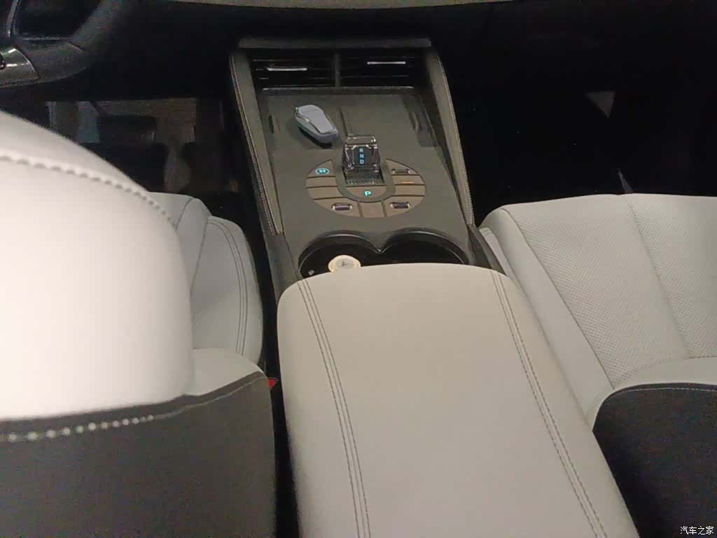 BYD Seal, 2025 14
