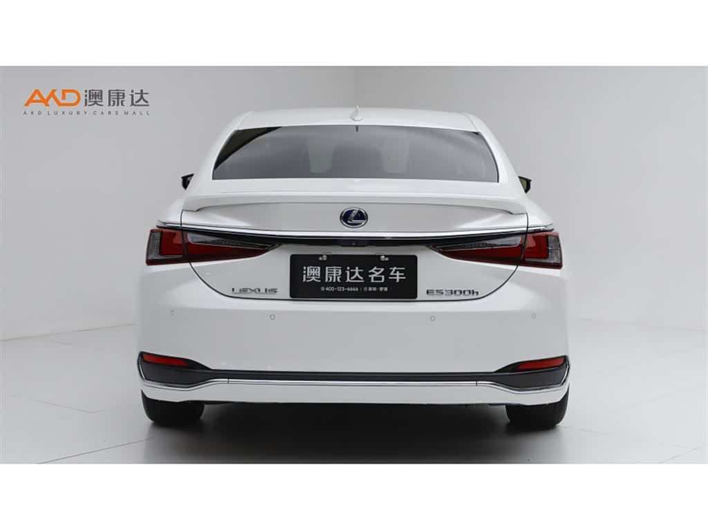 Lexus ES, 2022 4