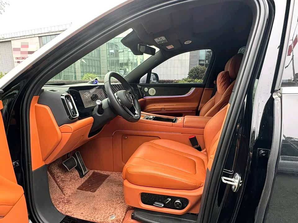 AITO Ask the world M9