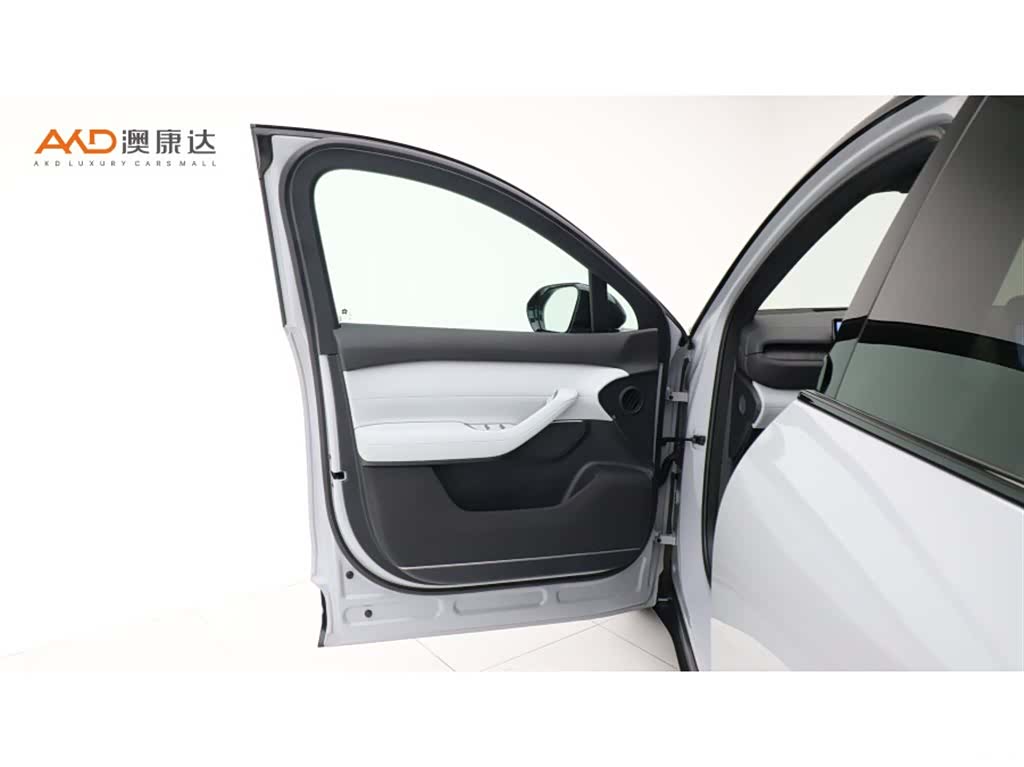NIO ES6, 2025 10