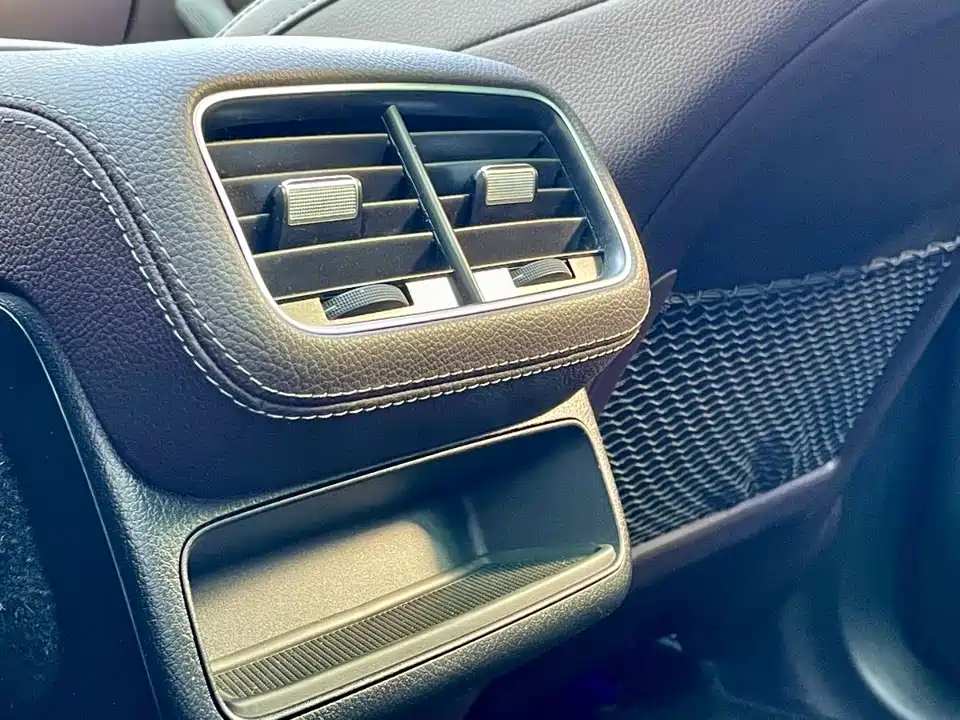 Mercedes-Benz GLE Mercedes-Benz GLE