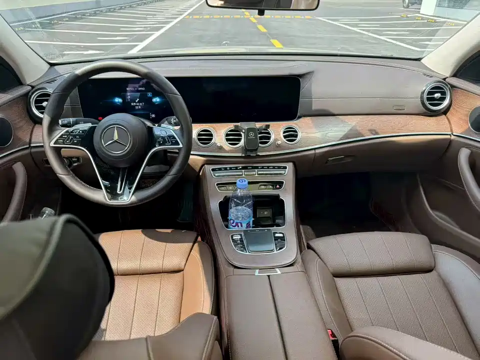 Mercedes-Benz E-class Mercedes-Benz E-class