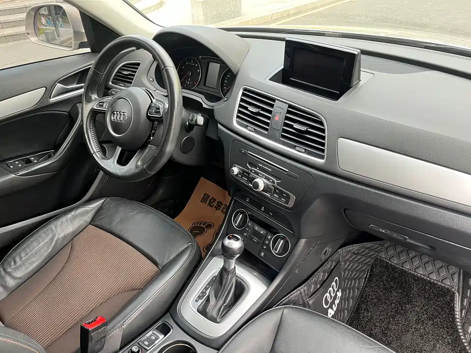 Audi Q3 Audi Q3