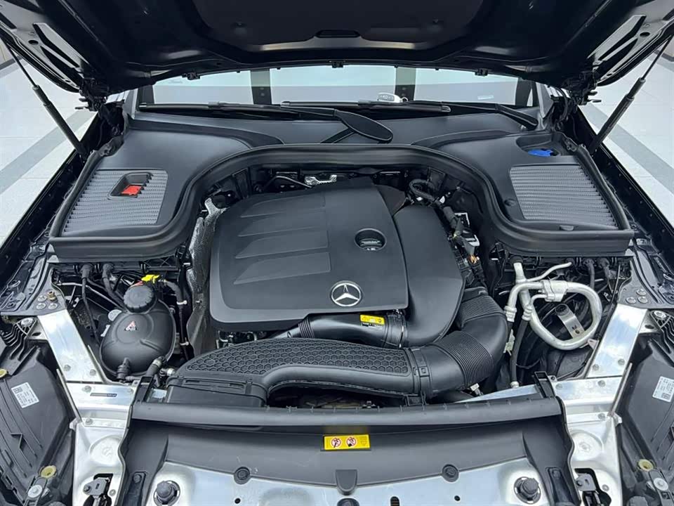 Mercedes-Benz GLC Mercedes-Benz GLC