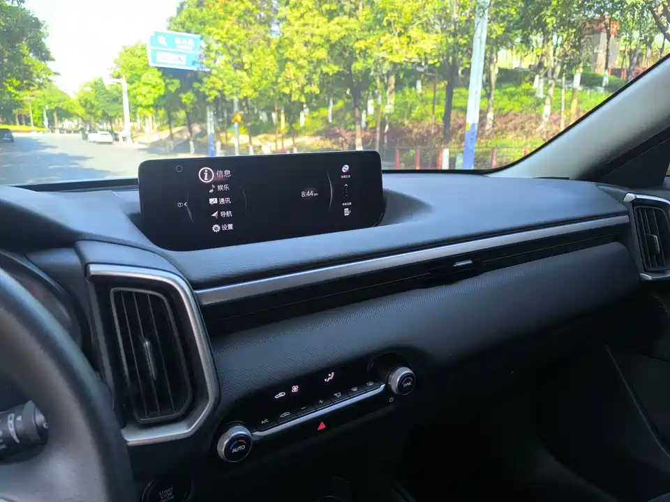 Mazda CX-50 line also