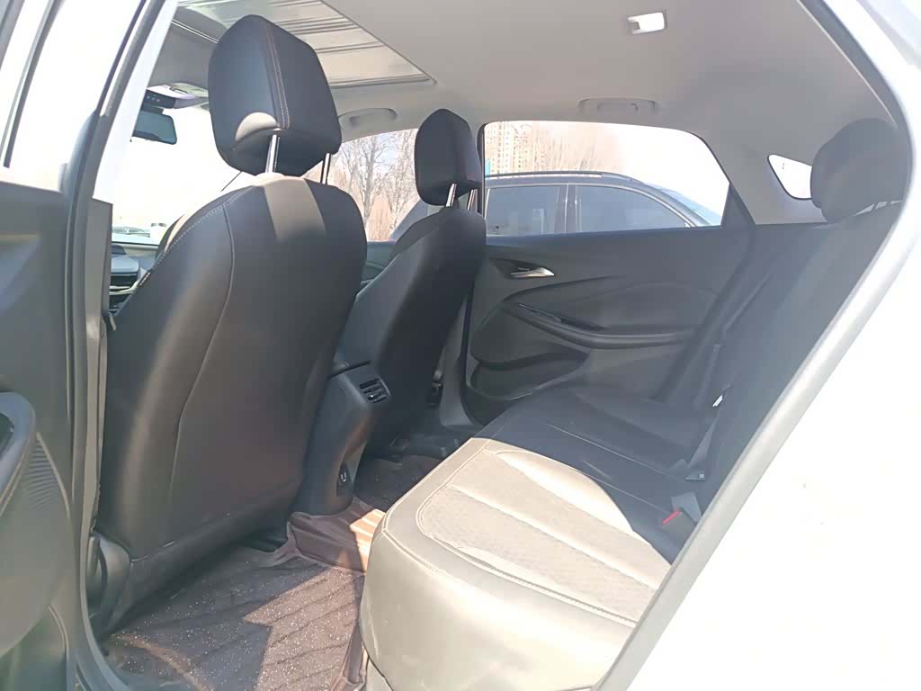 Buick Verano, 2023 13