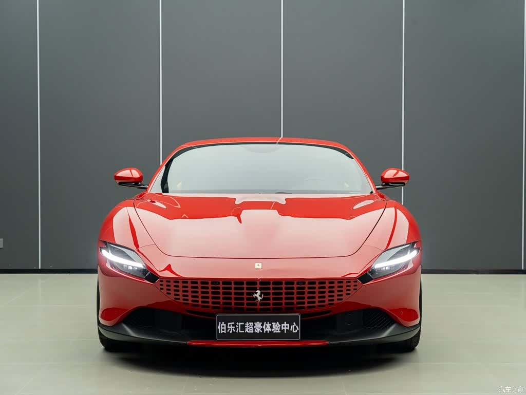 Ferrari Roma, 2023 все фото