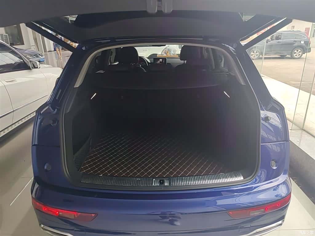 Audi Q5L, 2018 19