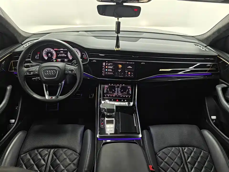 Audi Q8 Audi Q8