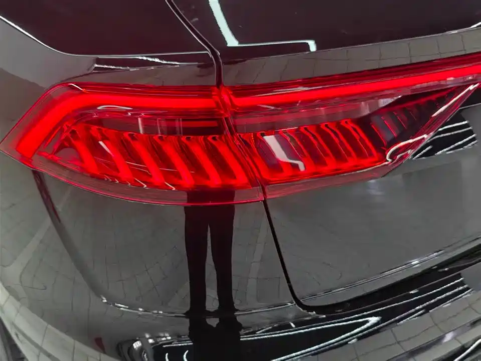 Audi Q8 Audi Q8
