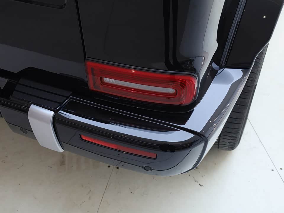 Mercedes-Benz G-class Mercedes-Benz G-class