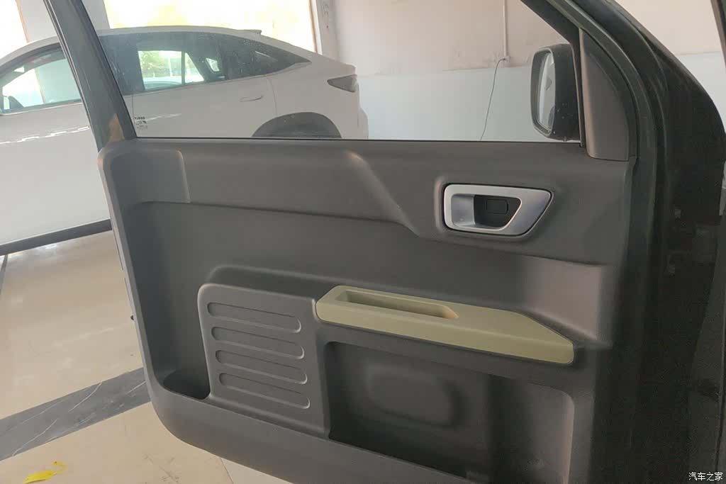 Geely Panda, 2023 7