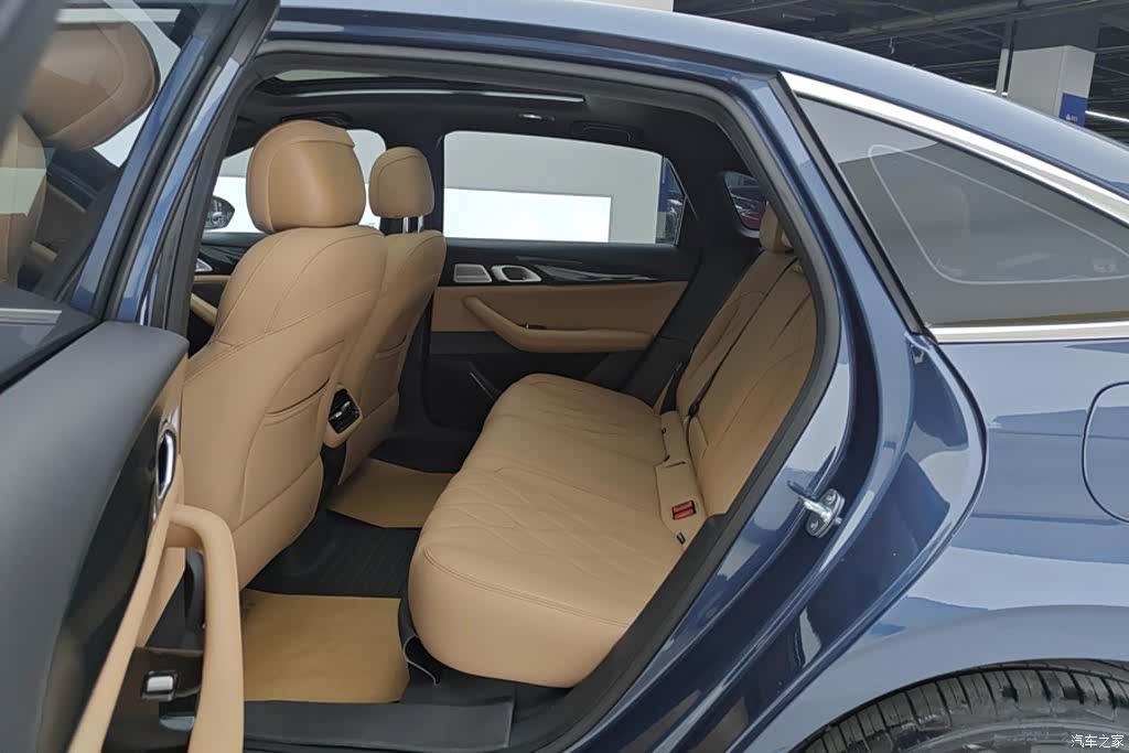 Geely A7, 2025 11