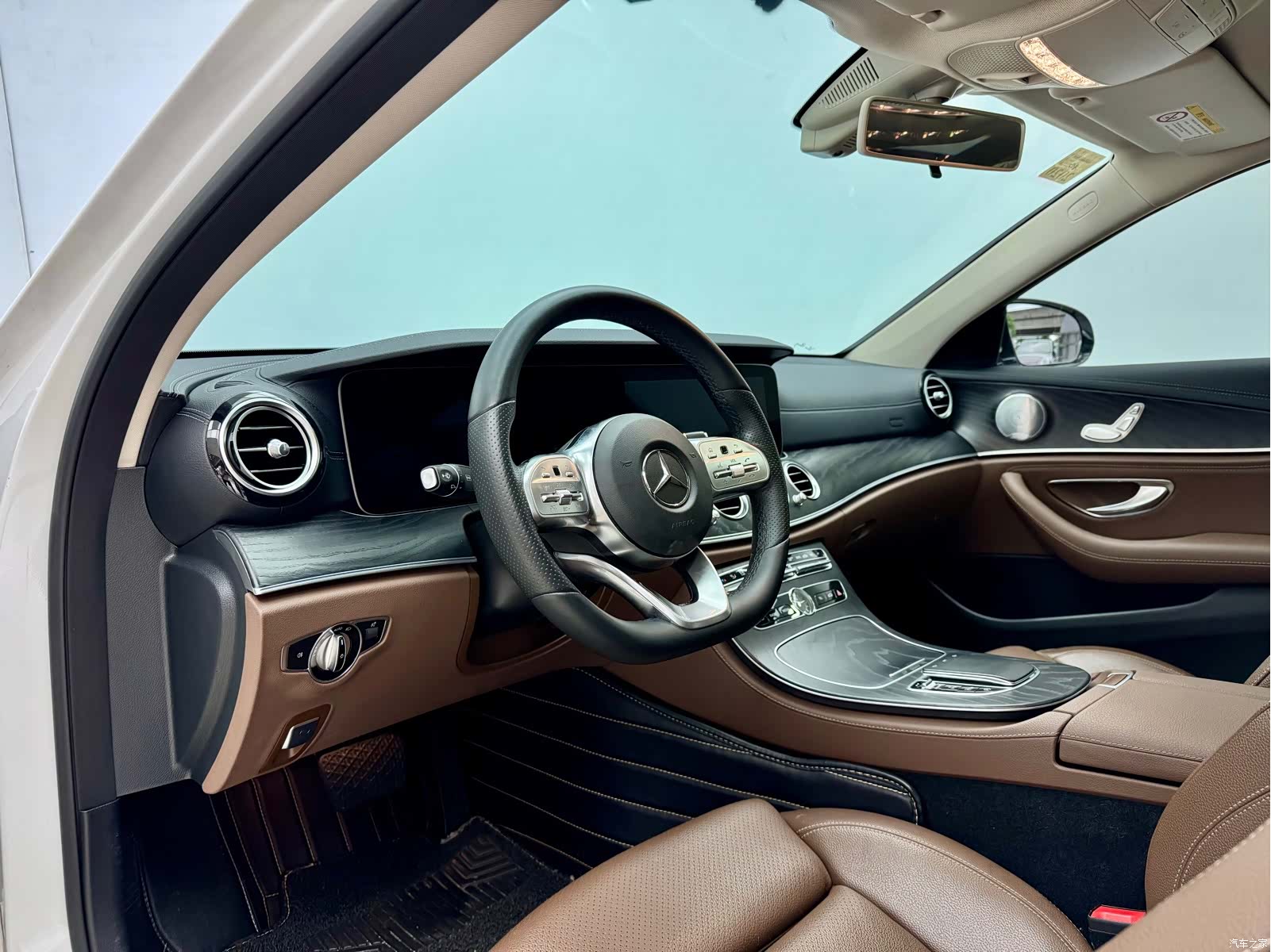 Mercedes-Benz E-Class, 2018 6