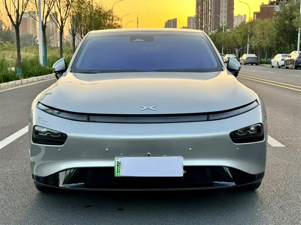 XPENG P7