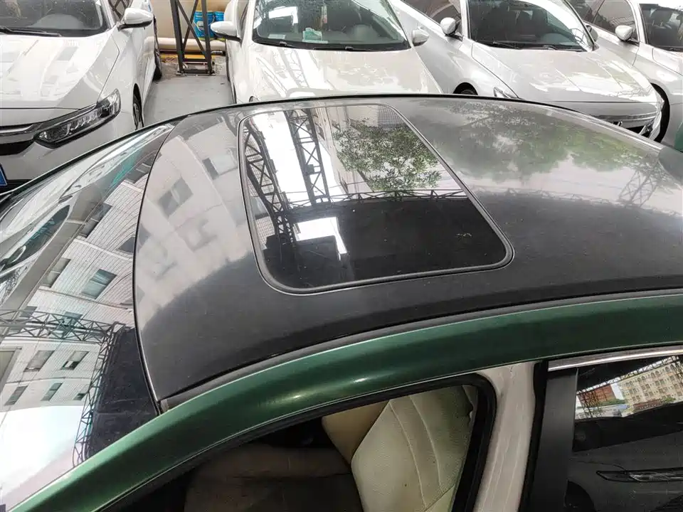 Toyota Reiz